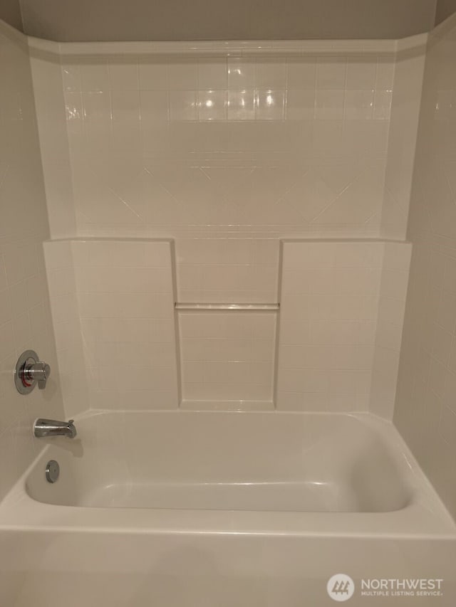 full bath with shower / washtub combination