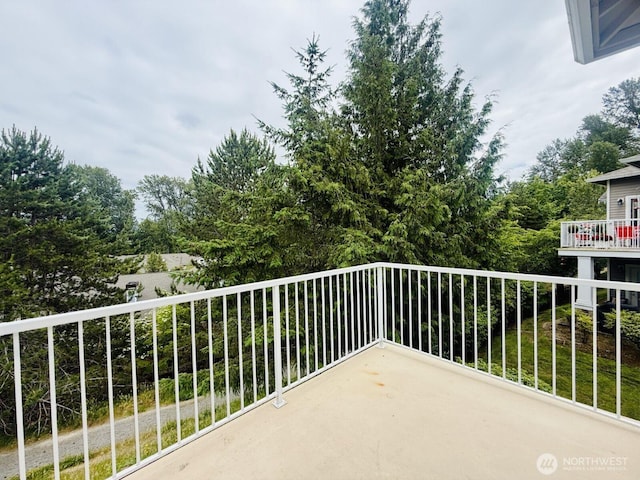 22212 42nd Ave S Unit 204, Kent, WA 98032 - view of balcony