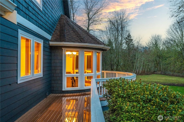 view of deck at dusk