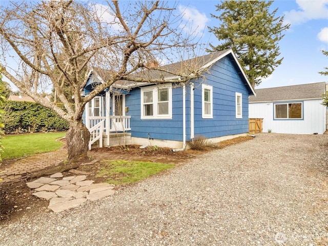 bungalow with driveway