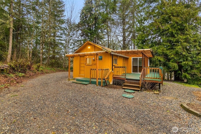 view of outbuilding