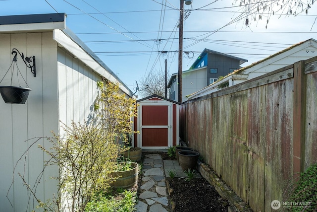 doorway to property with fence