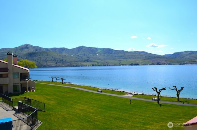 view of water feature featuring a mountain view