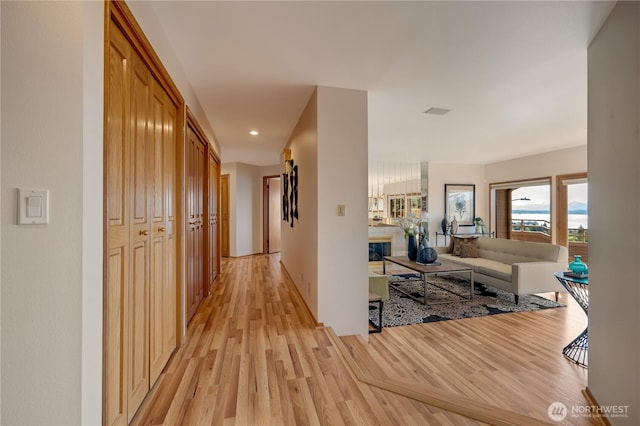 1200 Viewland Way, Edmonds, WA 98020 - hall featuring light wood-type flooring and recessed lighting