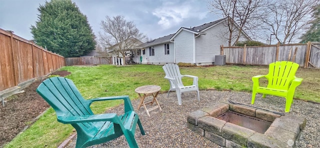 view of yard featuring cooling unit and a fenced backyard