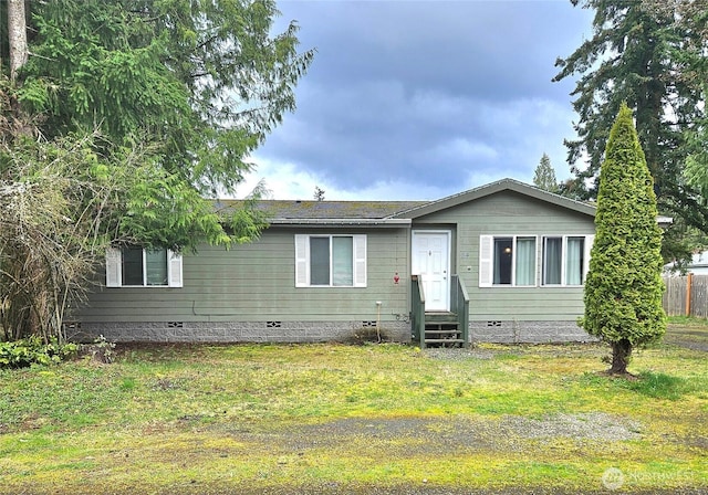 54 May St, Port Hadlock, WA 98339 - ranch-style house featuring entry steps, a front lawn, and crawl space
