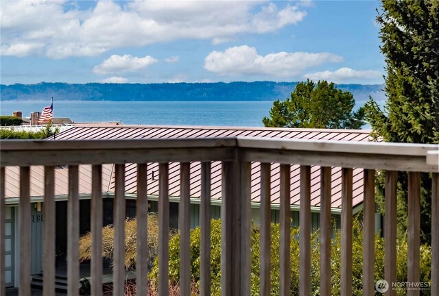 4195 Windy Cove Ln, Clinton, WA 98236 - view of water feature