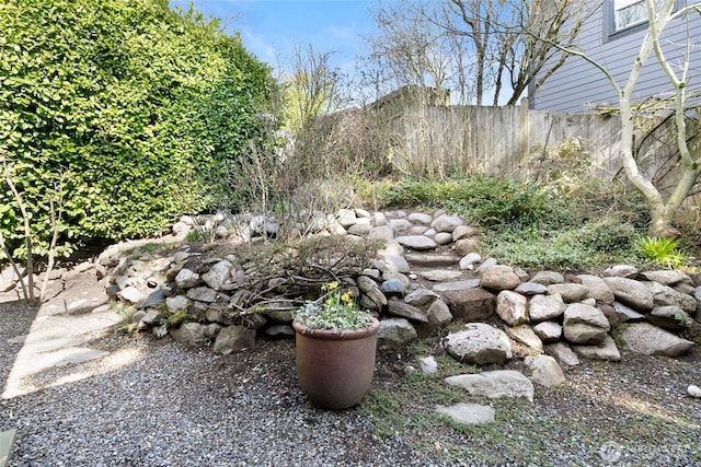 4712 S Angeline St, Seattle, WA 98118 - view of yard with fence