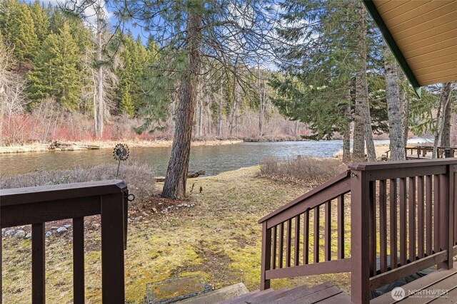 1081 Wapiti Dr, Cle Elum, WA 98922 - deck with a water view and a wooded view