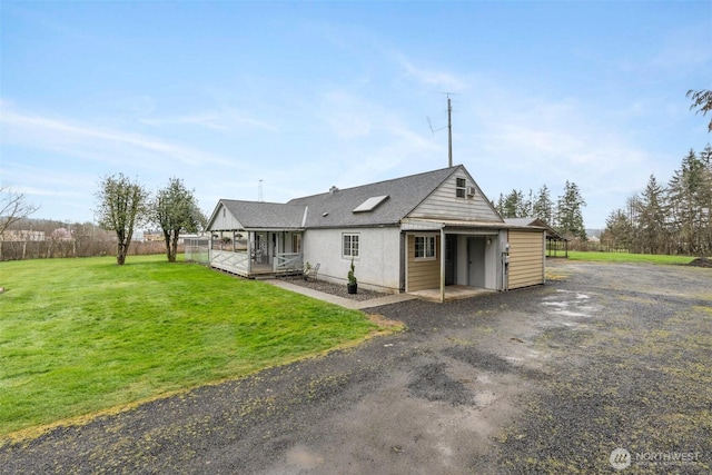 139 N Star Dr, Chehalis, WA 98532 - view of front of property with a front lawn and roof with shingles