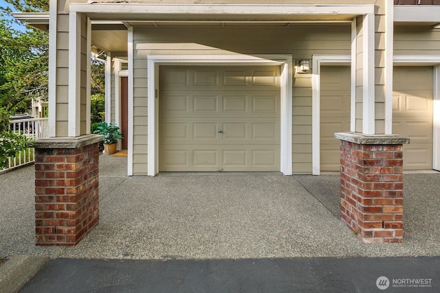 588 241st Ln SE, Sammamish, WA 98074 - view of garage