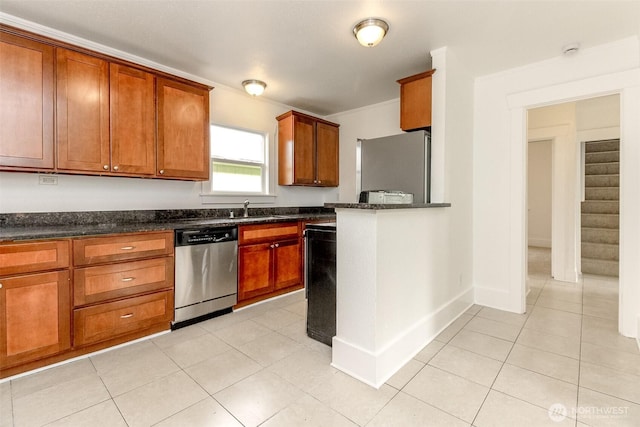 515 S 37th, Tacoma, WA 98418 - kitchen featuring crown molding, dishwasher, refrigerator, a sink, and light tile patterned floors