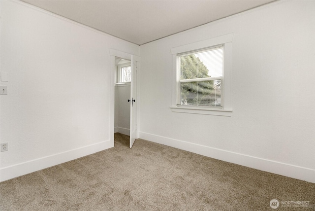 515 S 37th, Tacoma, WA 98418 - unfurnished room featuring carpet flooring and baseboards