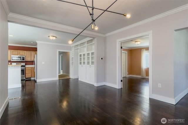 816 Washington St, Walla Walla, WA 99362 - unfurnished living room featuring dark wood-type flooring, ornamental molding, baseboards, and a chandelier