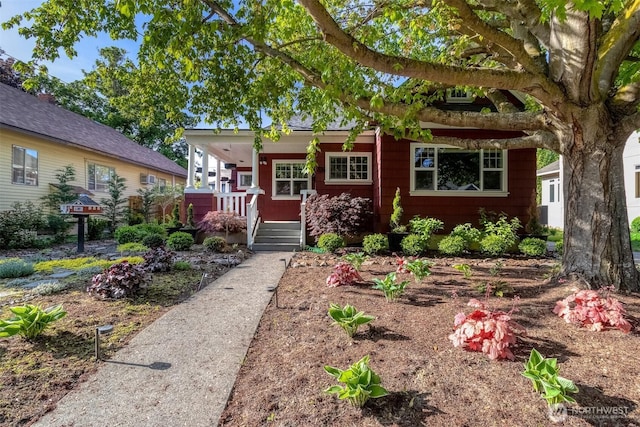 816 Washington St, Walla Walla, WA 99362 - bungalow with a porch