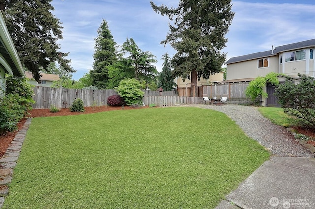 604 27th Ave SE, Puyallup, WA 98374 - view of yard with a fenced backyard