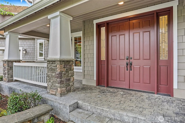2070 277th Ave SE, Sammamish, WA 98075 - view of exterior entry featuring a porch