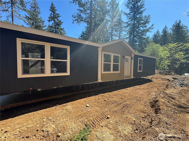 441 E Catfish Lake Rd, Shelton, WA 98584 - view of front of home