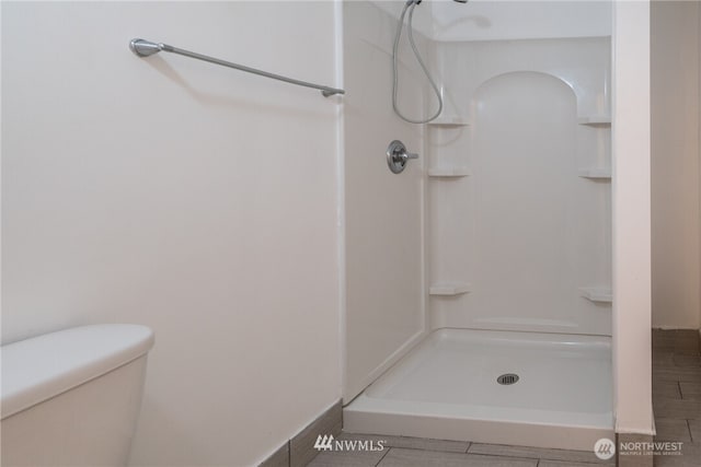 11709 26th Ave NE, Seattle, WA 98125 - full bath with toilet and walk in shower