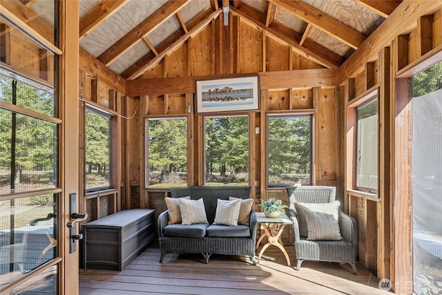 121 Hard Scrabble Ln, Cle Elum, WA 98922 - sunroom / solarium featuring lofted ceiling and healthy amount of natural light