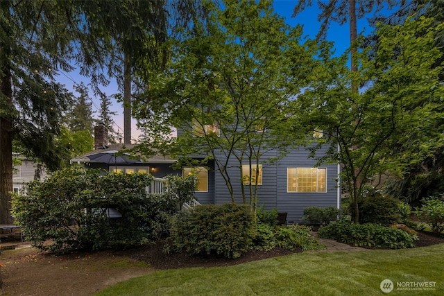 4381 239th Pl SE, Sammamish, WA 98029 - view of front of house featuring a front lawn