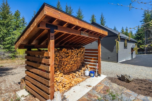 view of outdoor structure