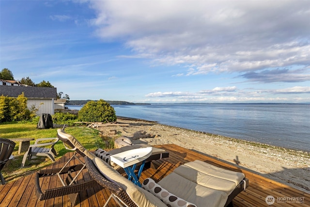 17884 S Angeline Ave NE, Suquamish, WA 98392 - bird's eye view of a nearby body of water