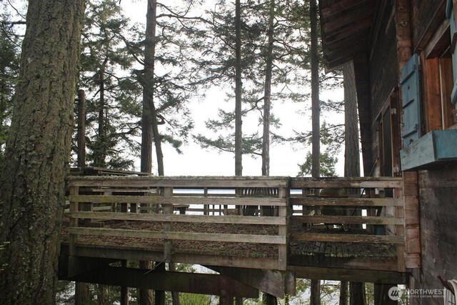 23 Brown Is, Brown Island, WA 98250 - exterior space