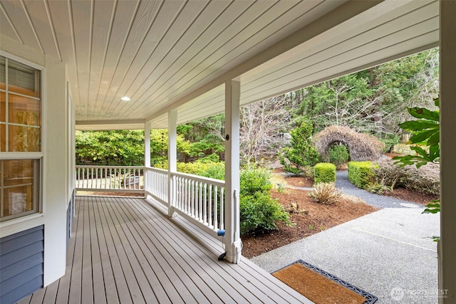 22789 S Kingston Rd NE, Kingston, WA 98346 - wooden terrace featuring covered porch