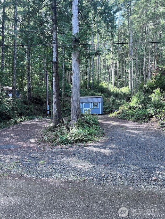 231 N Paradise Dr, Lilliwaup, WA 98555