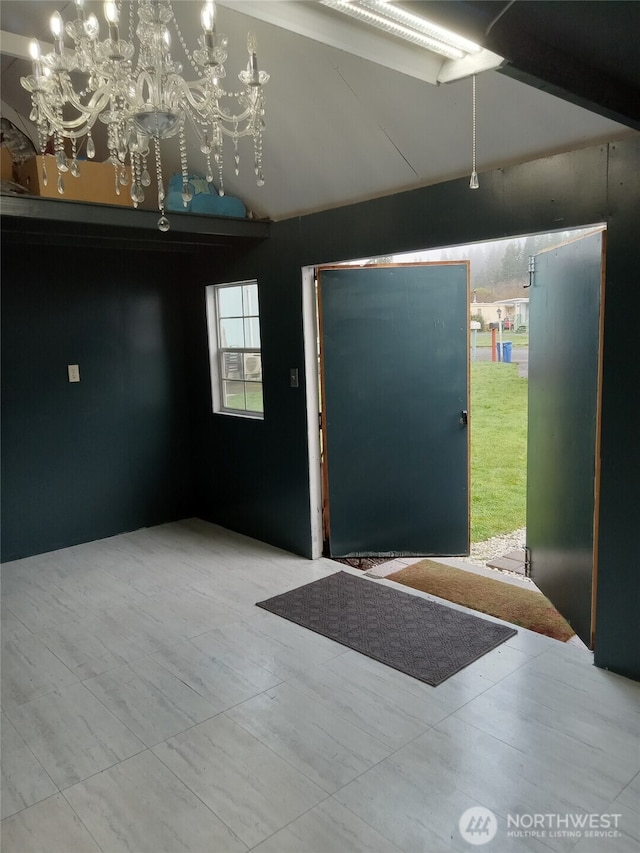 302 Pioneer Rd, Aberdeen, WA 98520 - foyer entrance featuring a chandelier