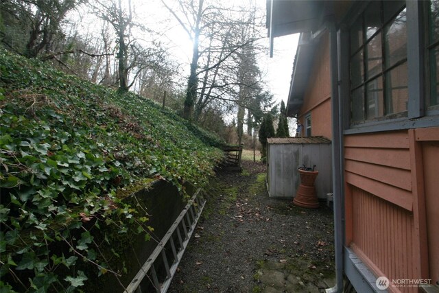 1130 E Bay Dr NE, Olympia, WA 98506 - photo 8