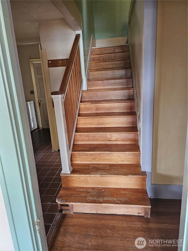 1130 E Bay Dr NE, Olympia, WA 98506 - photo 23