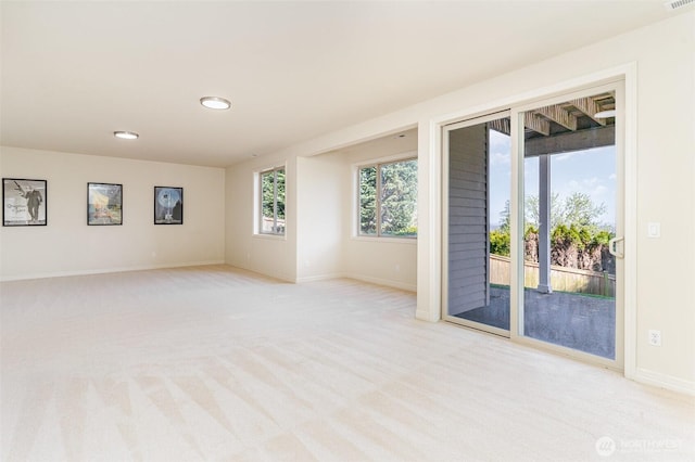 15832 SE 45th St, Bellevue, WA 98006 - carpeted spare room featuring visible vents, baseboards, and recessed lighting