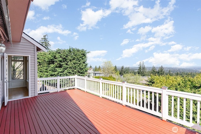 15832 SE 45th St, Bellevue, WA 98006 - view of deck