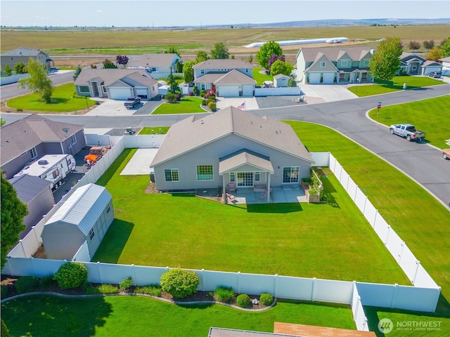 9500 SE Castlewood Dr, Moses Lake, WA 98837 - aerial perspective of suburban area
