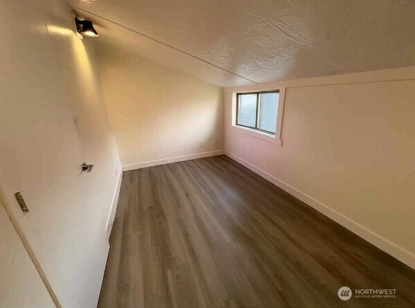 3118 Dover St, Longview, WA 98632 - photo 7