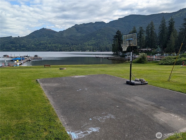 316 W Lake Samish Unit 30, Bellingham, WA 98229 - view of patio featuring a water and mountain view and a view of trees