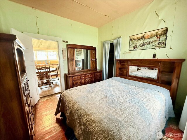 21 Cummings Ave, Elma, WA 98541 - bedroom with wood finished floors