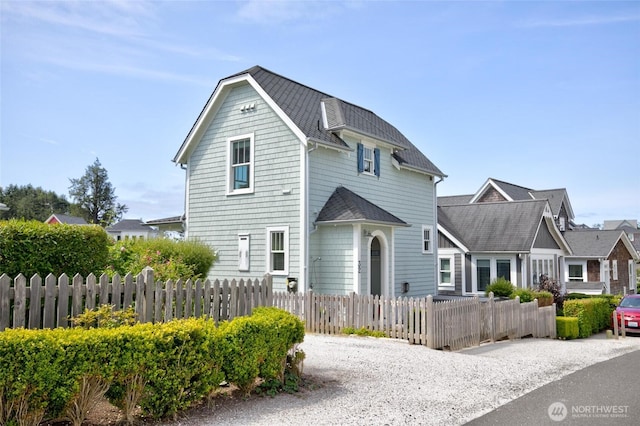 32 Madison Ln, Pacific Beach, WA 98571 - view of front of property with a fenced front yard