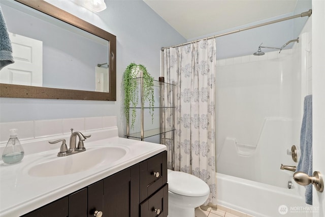 12427 129th Ave E, Puyallup, WA 98374 - bathroom featuring toilet, shower / tub combo with curtain, and vanity