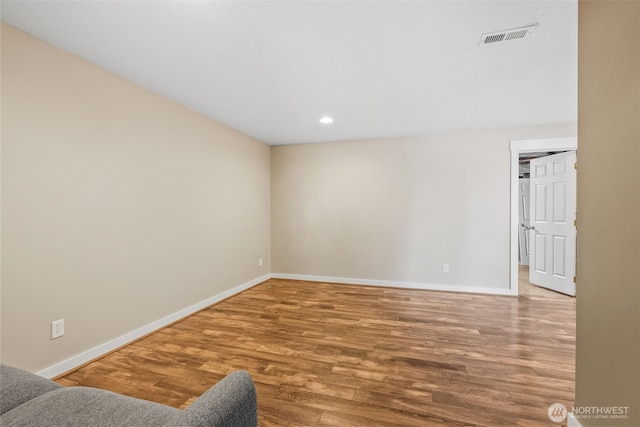 11320 S Stangland Rd, Medical Lake, WA 99022 - empty room featuring baseboards, visible vents, and wood finished floors