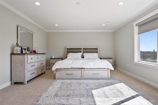 bedroom with baseboards, recessed lighting, crown molding, and light carpet
