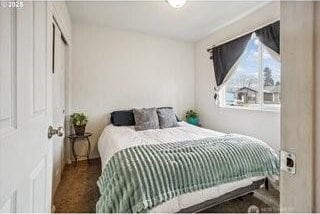 816 N Kelso Ave, Kelso, WA 98626 - bedroom featuring carpet