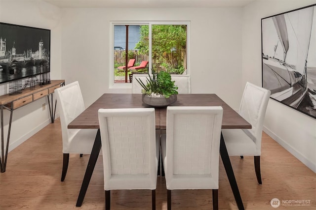 15126 NE 67th Pl, Redmond, WA 98052 - dining space featuring baseboards and light wood finished floors