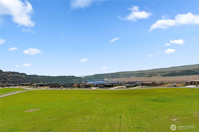 9604 Ridgeview Dr NW, Quincy, WA 98848 - mountain view