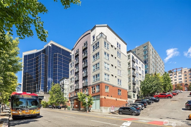 108 5th Ave S Unit 520, Seattle, WA 98104 - view of building exterior