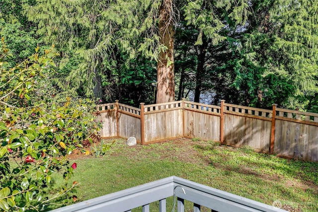 6455 NE Brigham Rd, Bainbridge Island, WA 98110 - view of yard with fence