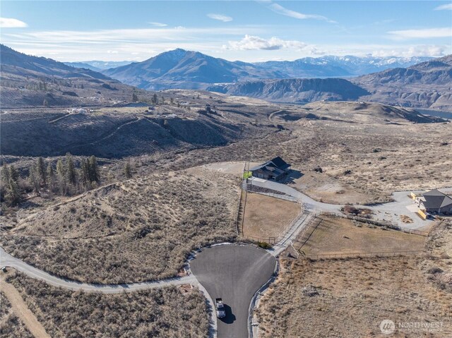 71 Corral Creek Dr, Orondo, WA 98051