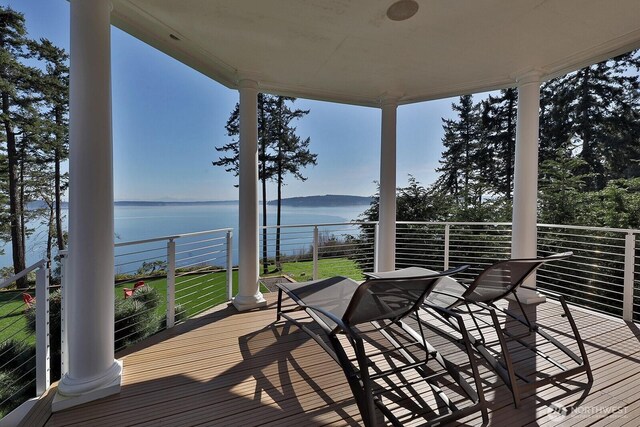 2607 N Bluff Rd, Greenbank, WA 98253 - photo 14